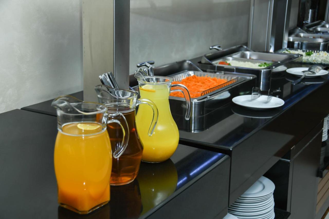 Olympavan Hotel Erivan Dış mekan fotoğraf